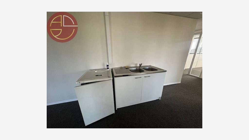 Location bureaux 208m² ERP R+3 Toulouse Sud Ouest