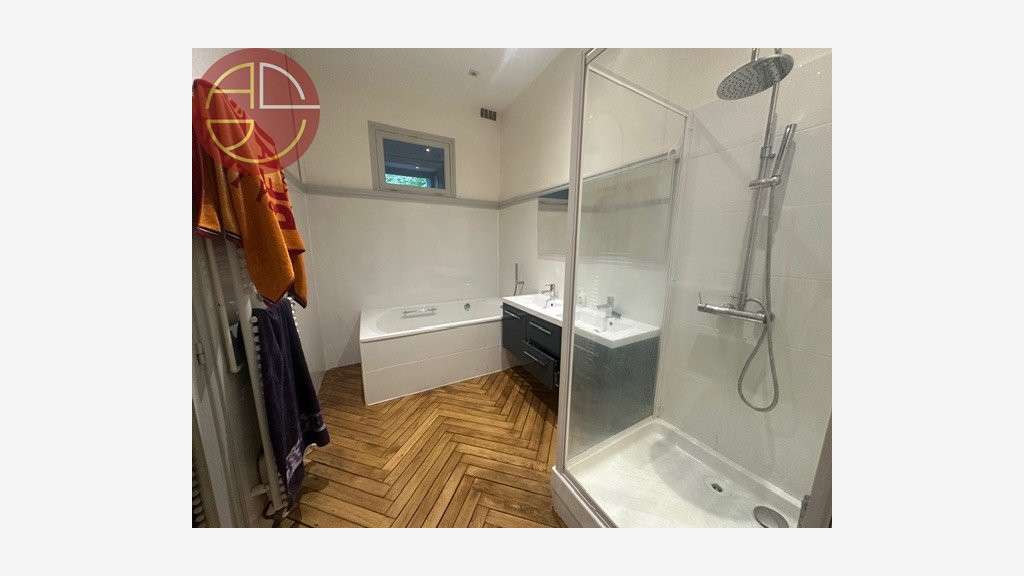 A louer bureaux 260m² R+1 Toulouse Palais Justice