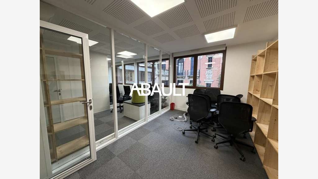 Bureaux meublés 81m² à louer à Toulouse F.Verdier