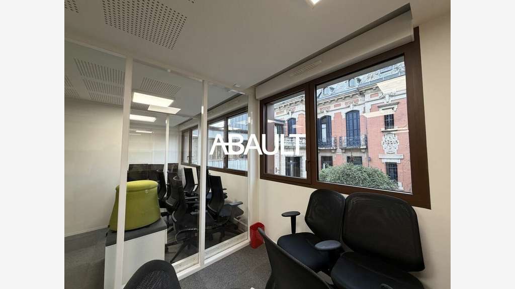 Bureaux meublés 81m² à louer à Toulouse F.Verdier