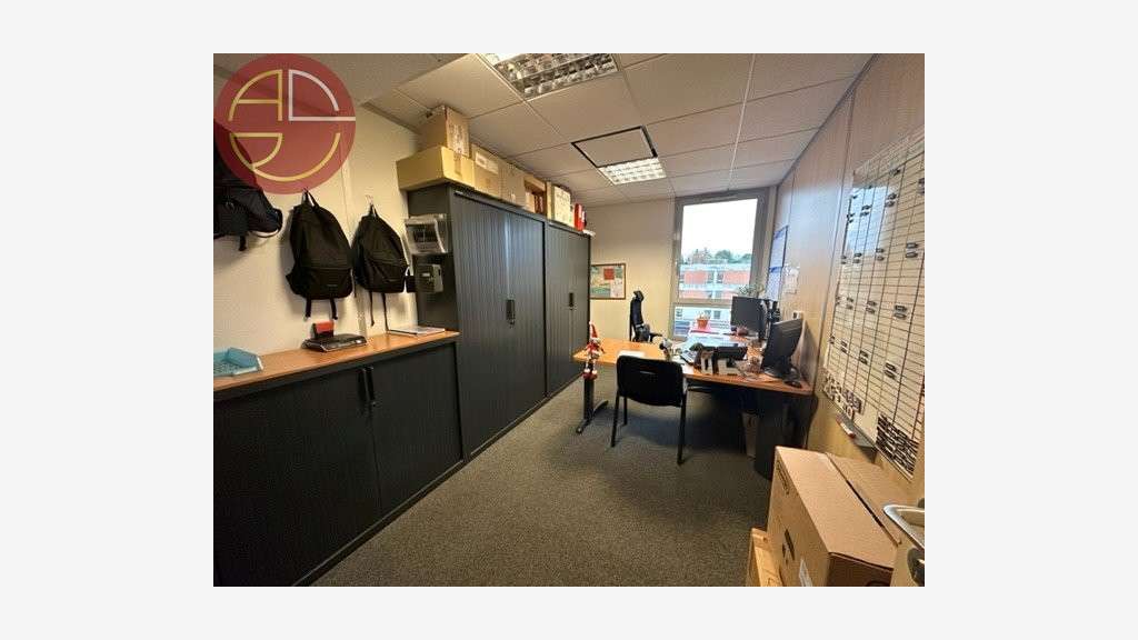Location bureaux 300m² Toulouse Sud Est Limayrac