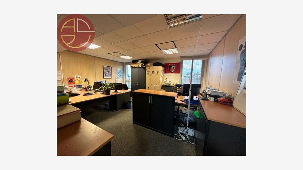 Location bureaux 300m² Toulouse Sud Est Limayrac