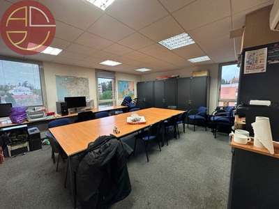 Location bureaux 300m² Toulouse Sud Est Limayrac