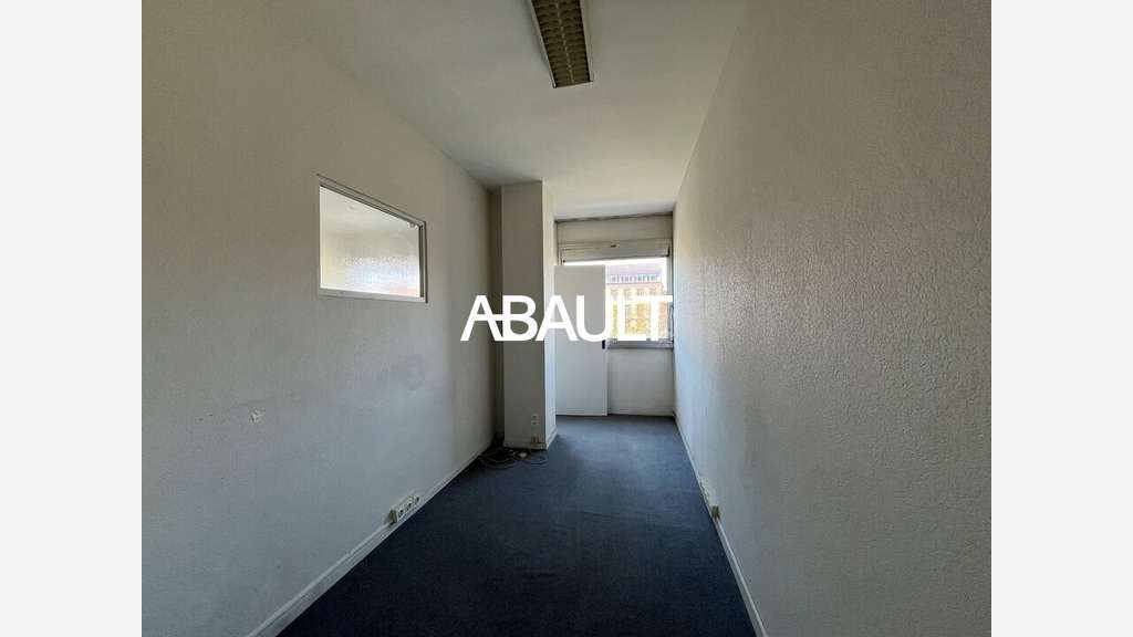 A louer bureaux R+2 à Toulouse Allées Jean Jaurès