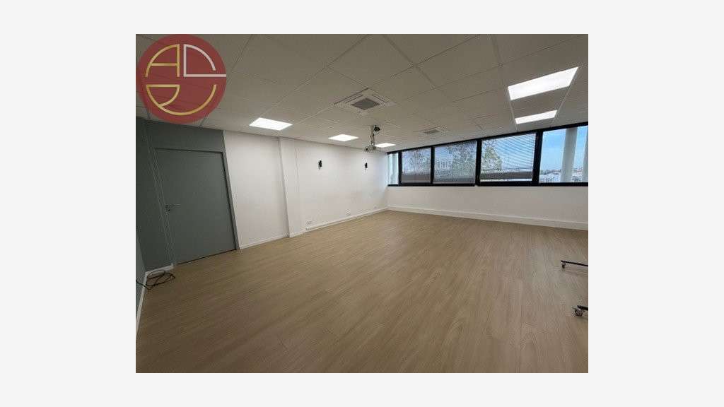 A louer bureau 323m² R+4 à Toulouse Sud-Ouest