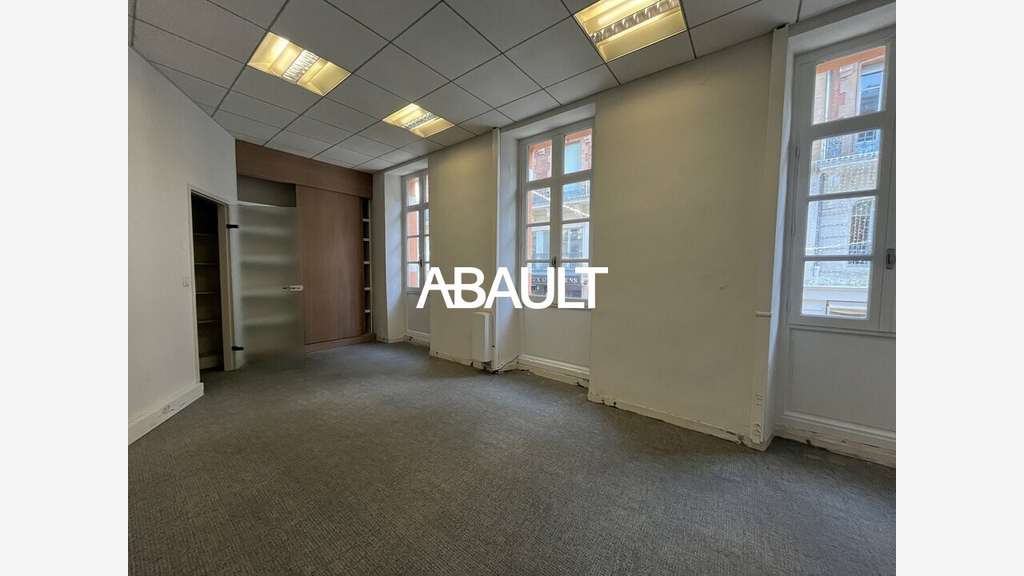 Bureaux 180m² R+1 à louer à Toulouse hyper centre