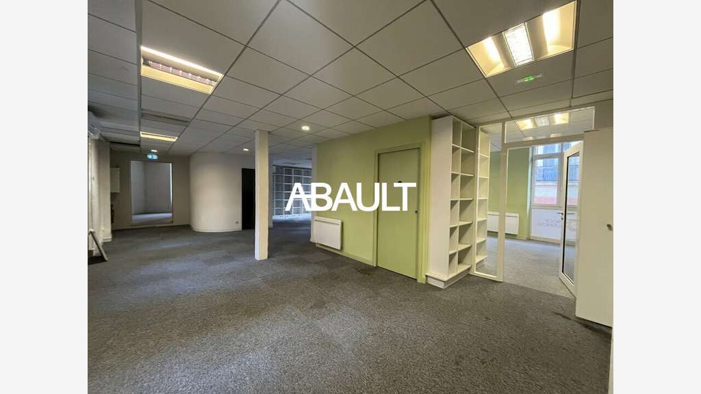 Bureaux 180m² R+1 à louer à Toulouse hyper centre