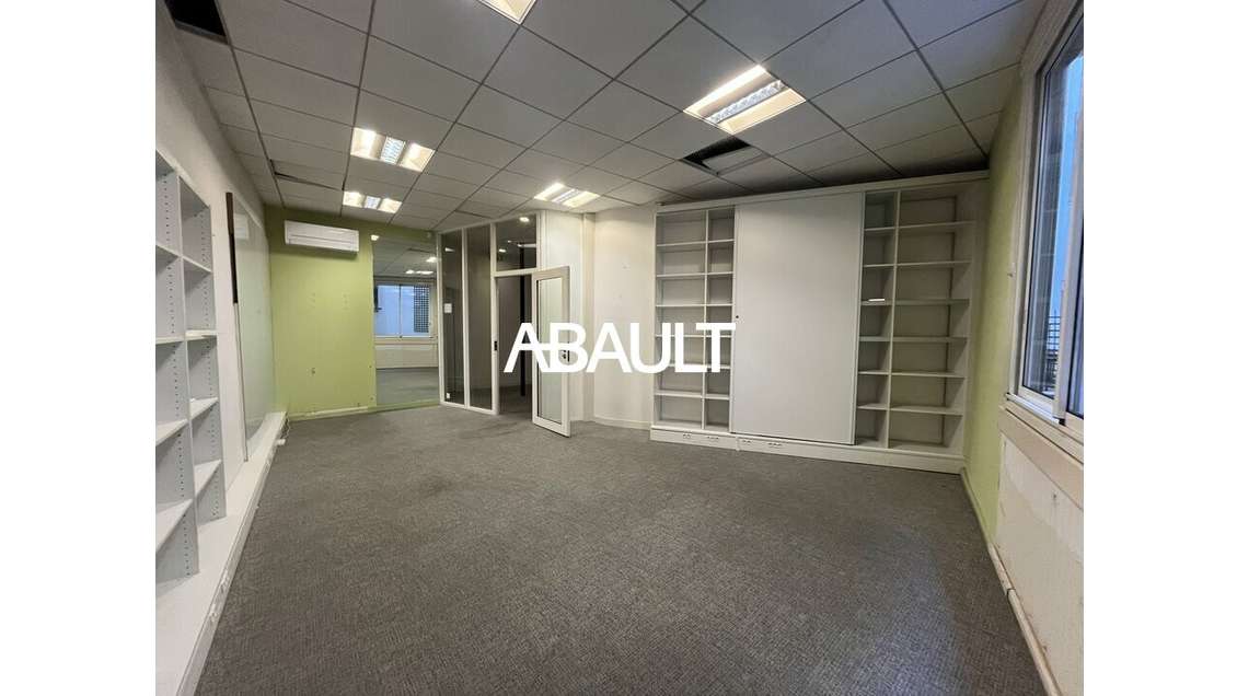 Bureaux 180m² R+1 à louer à Toulouse hyper centre