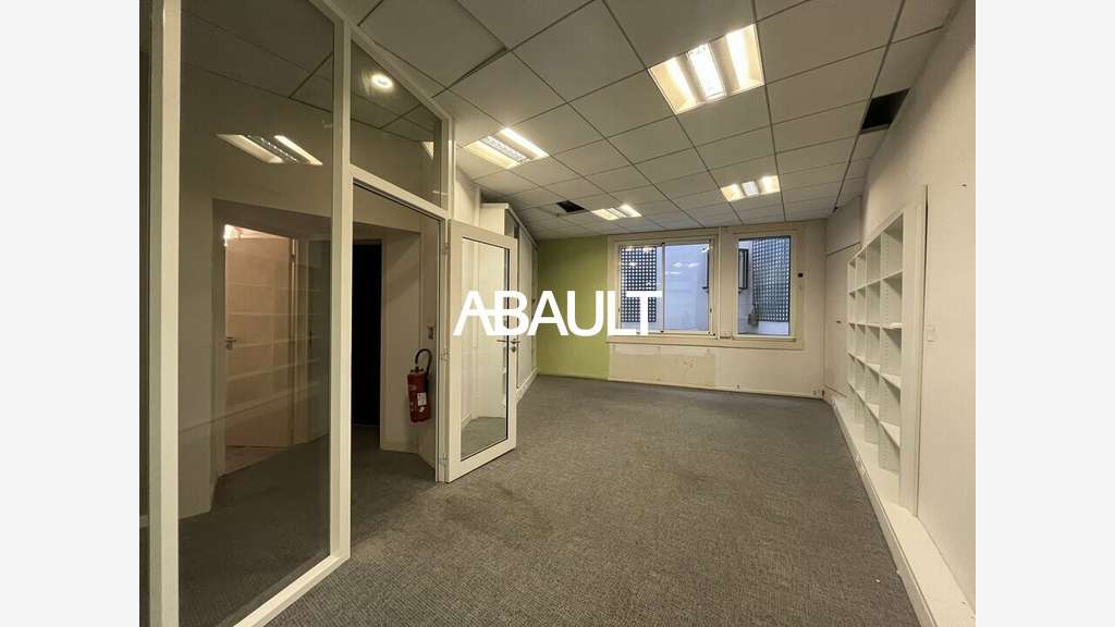 Bureaux 180m² R+1 à louer à Toulouse hyper centre
