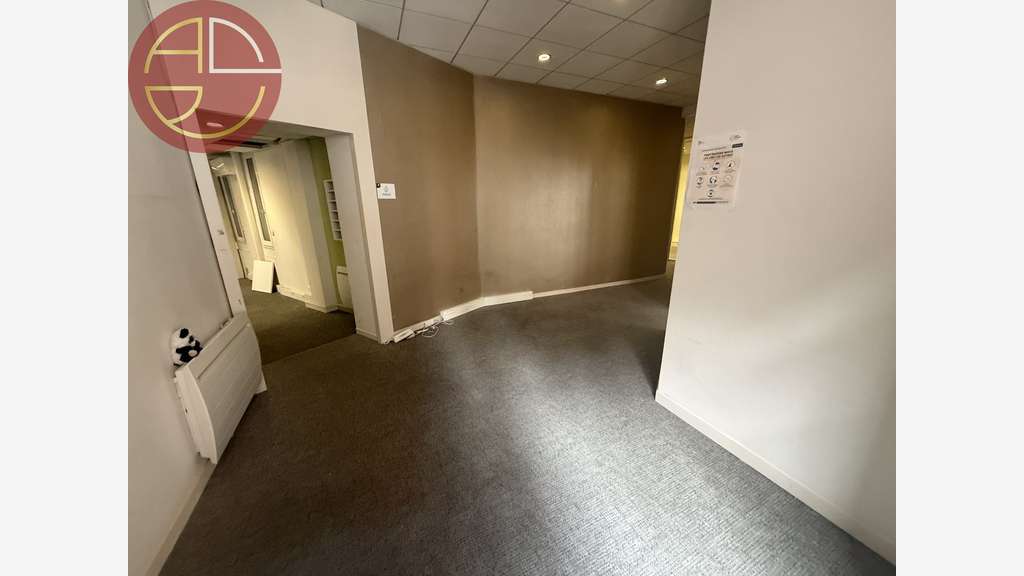 A louer bureaux 180m² R+1 à Toulouse hypercentre