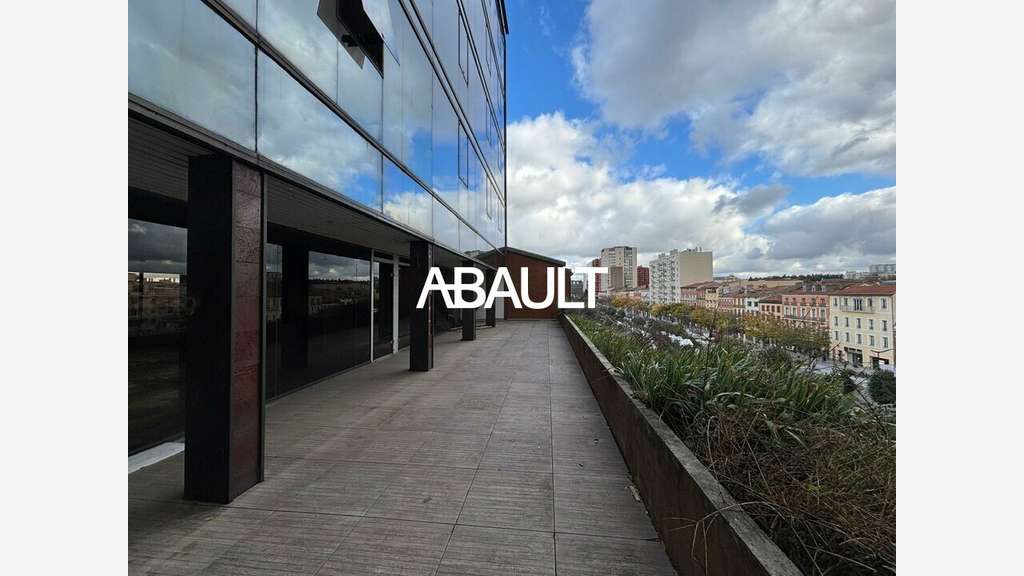 A louer bureaux rénovés 180m² coeur de Toulouse
