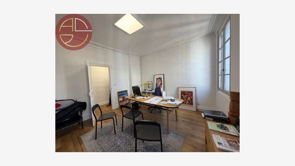 A louer bureaux rénovés 200m² Toulouse hypercentre