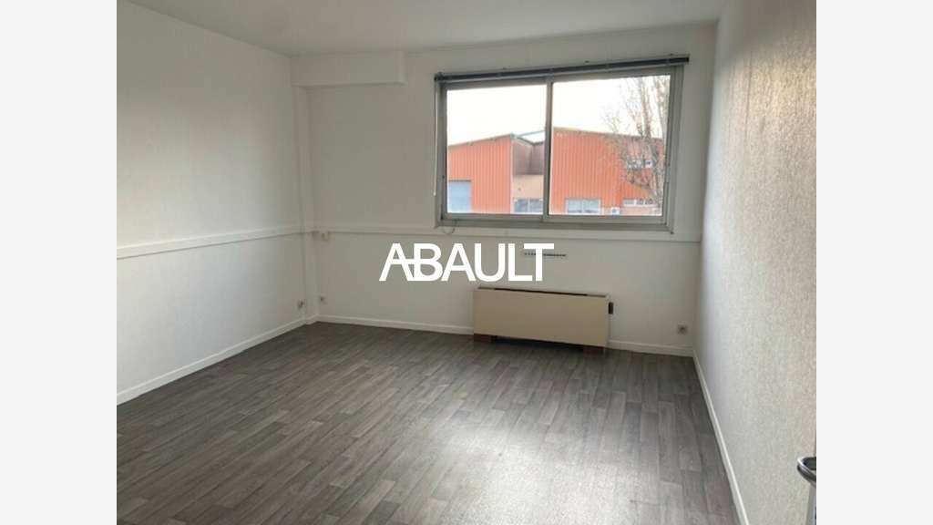 A louer bureaux de 170m² R+1 à Toulouse centre