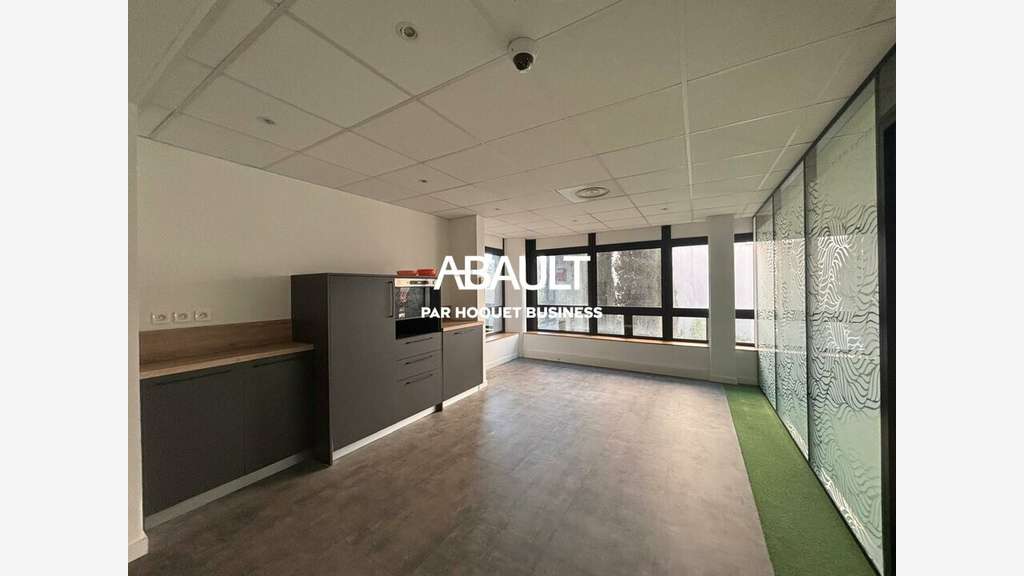 Bureaux 108m² à louer Toulouse Jolimont, Roseraie
