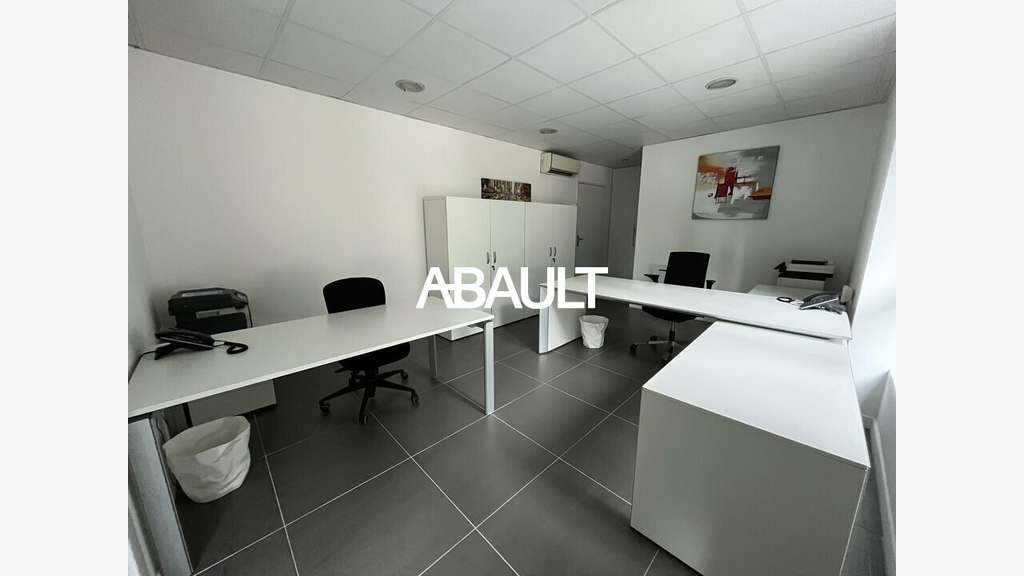 Bureaux clés en main 65m² R+1 à louer à Toulouse