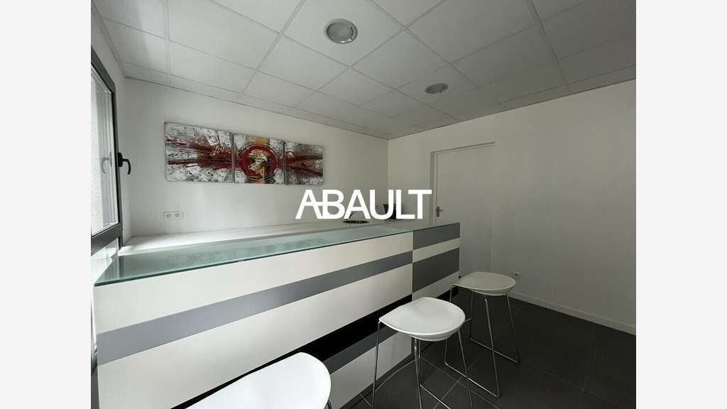 Bureaux clés en main 65m² R+1 à louer à Toulouse