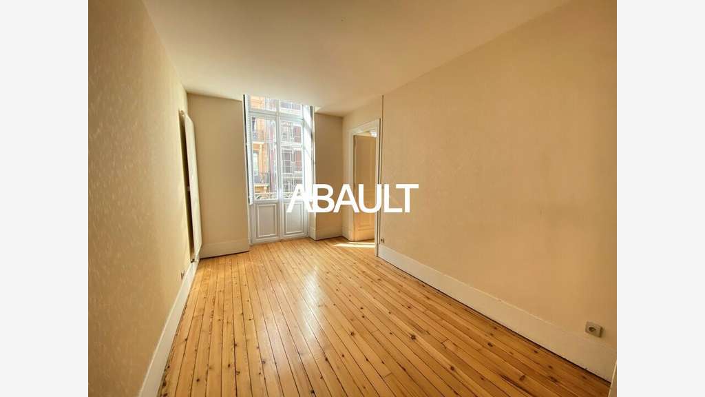 A louer bureaux 180m² R+1 à Toulouse Rue Bayard