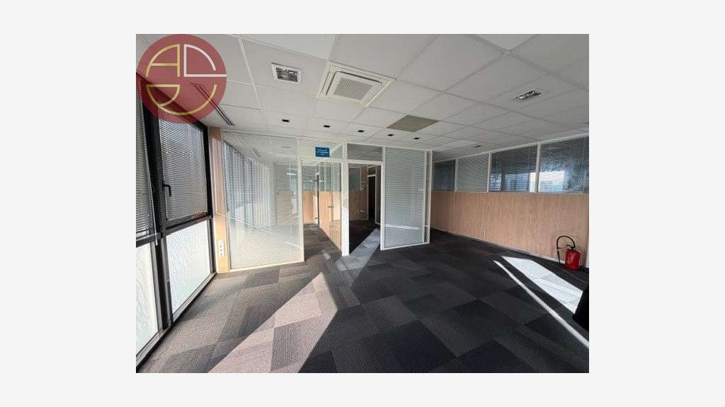 Location bureaux 356m² R+1 Toulouse Basso Cambo