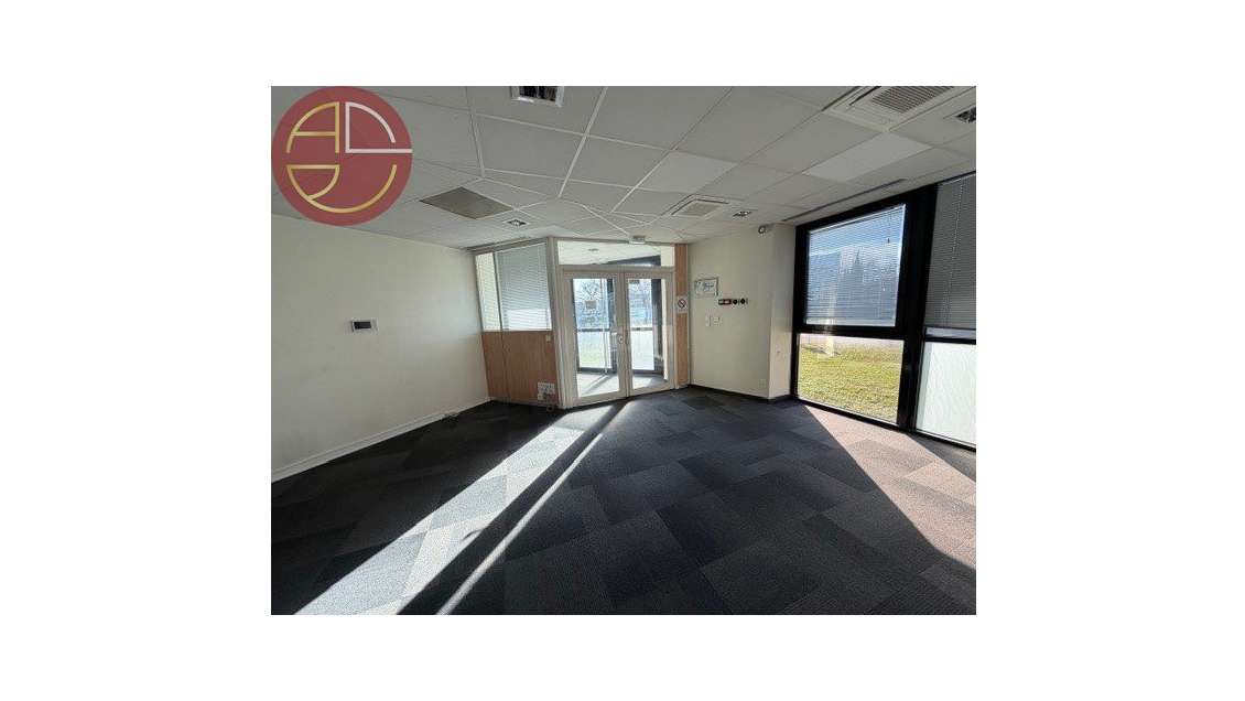Location bureaux 356m² R+1 Toulouse Basso Cambo