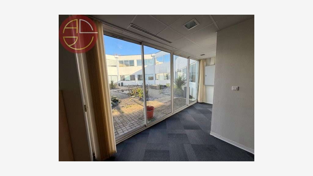 Location bureaux 356m² R+1 Toulouse Basso Cambo