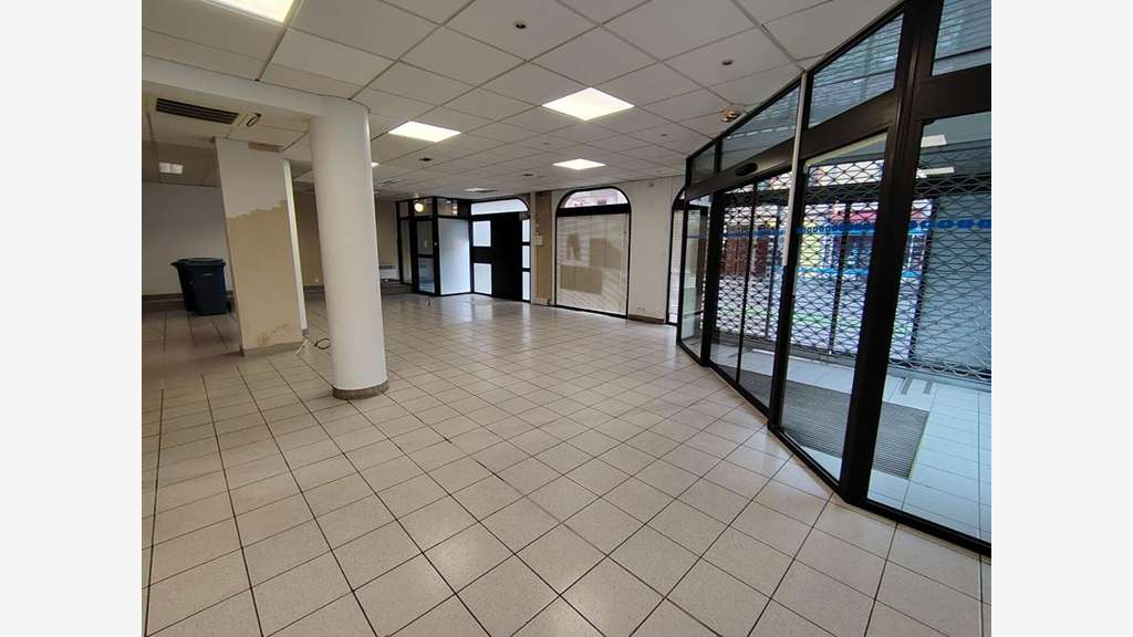 Loue bureaux de 195m² à Toulouse Bonnefoy