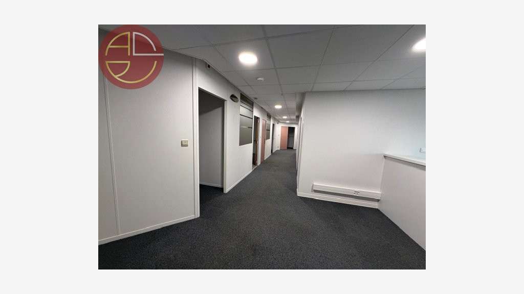 A louer bureaux R+8 à Toulouse Compans-Caffarelli