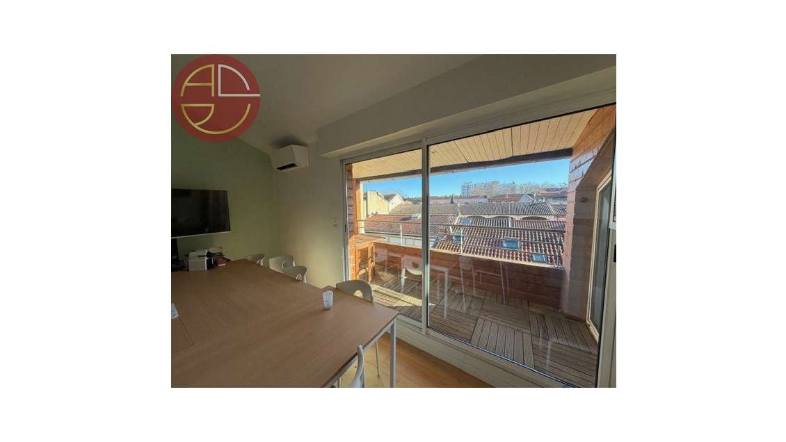 A louer bureaux 160m² à Toulouse Métro Jean-Jaurès