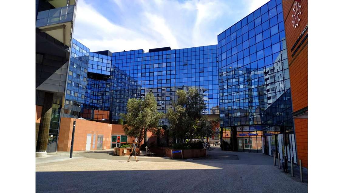 A louer bureaux 1043m² Toulouse Compans Caffarelli