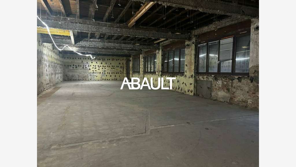 Bureaux 225m² RDC à louer à Toulouse