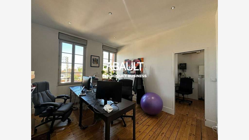 Bureaux lumineux de 63m² à louer à Toulouse