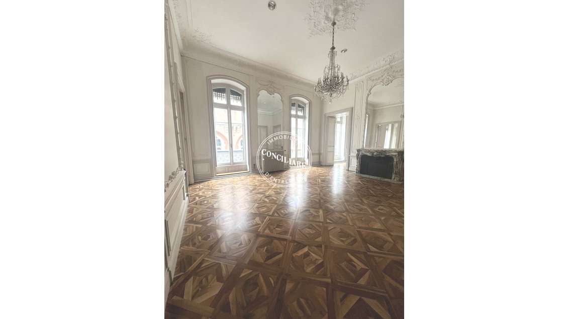 Bureaux 200m² à louer à Toulouse hypercentre