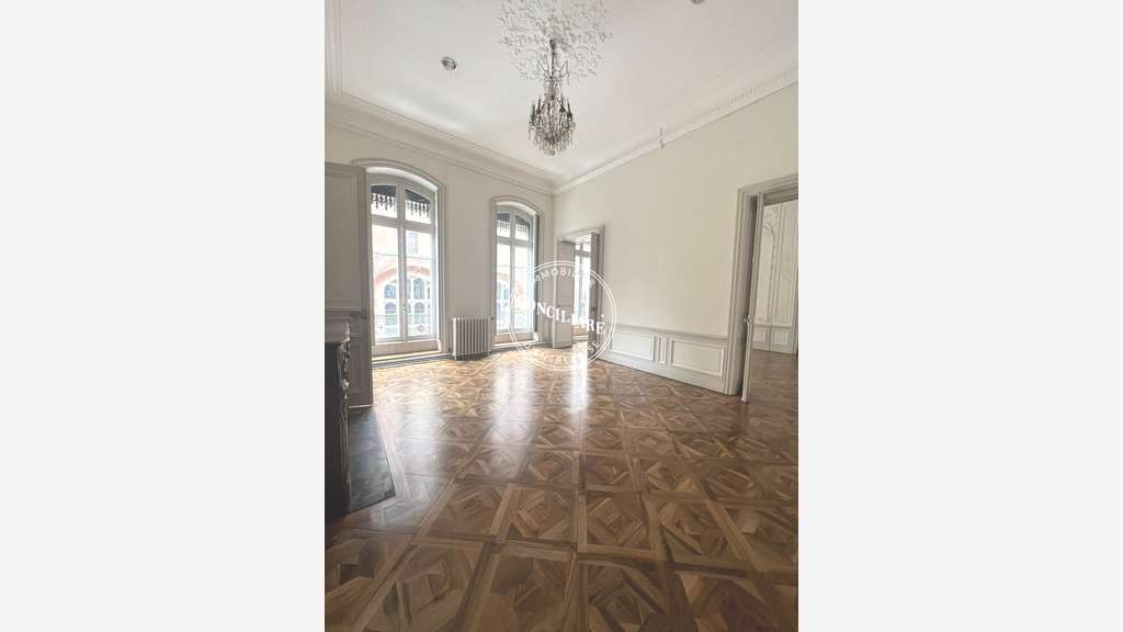 Bureaux de 200m² à louer à Toulouse hypercentre