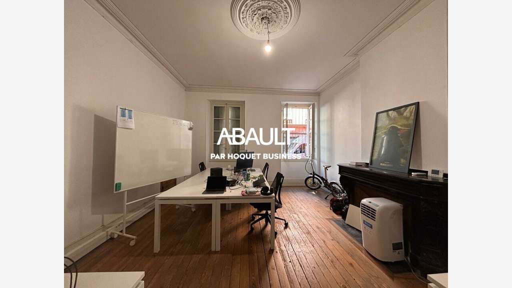 A louer bureaux 100m² à Toulouse secteur Capitole