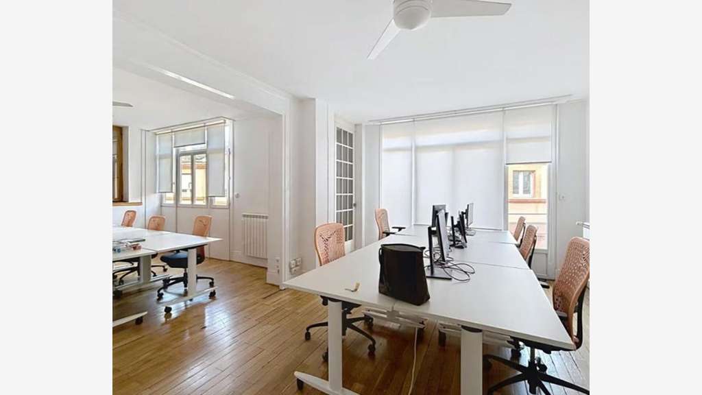 A louer bureaux de 130m² à Toulouse Grand Rond