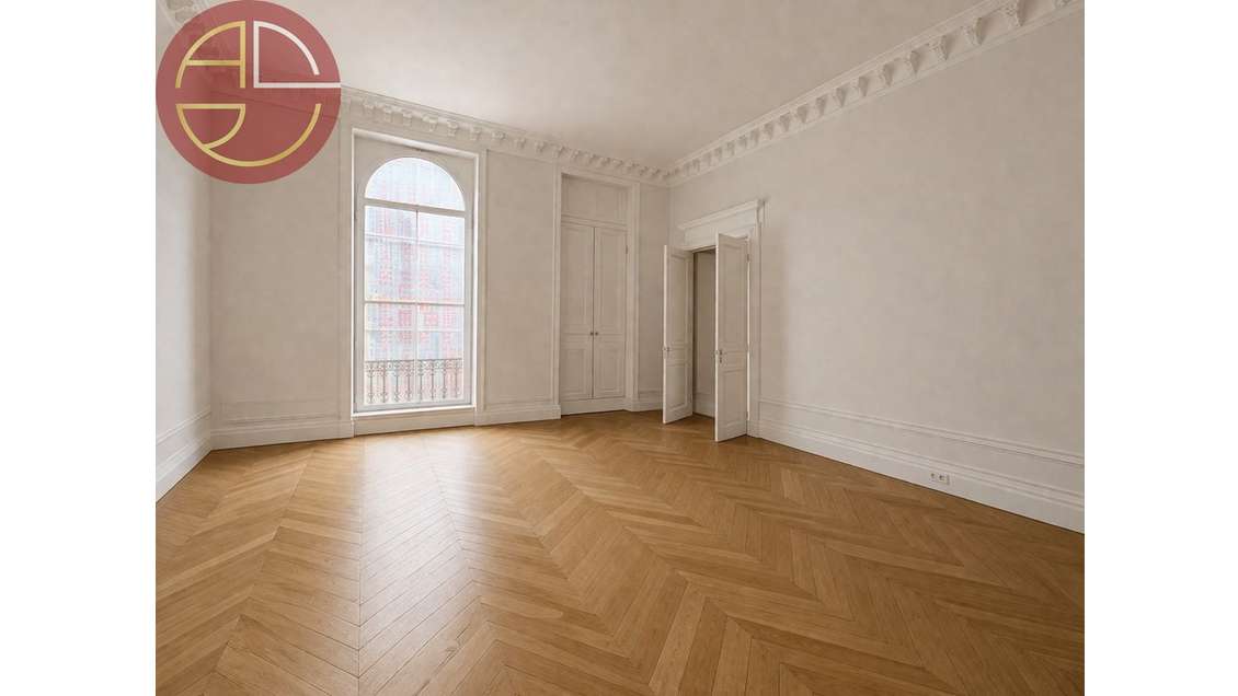TOULOUSE HYPERCENTRE  BUREAUX À LOUER  173 m². I