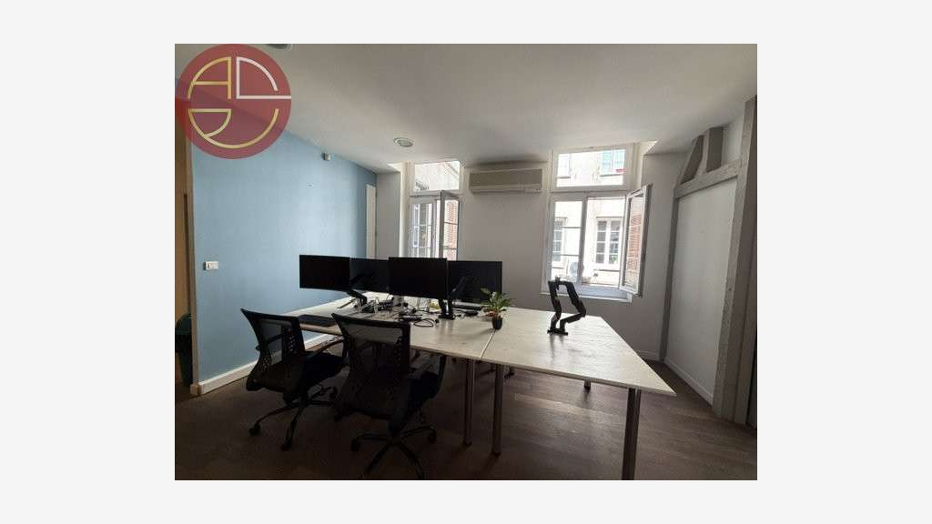 HYPERCENTRE TOULOUSE  CAPITOLE | BUREAUX 110 M² À