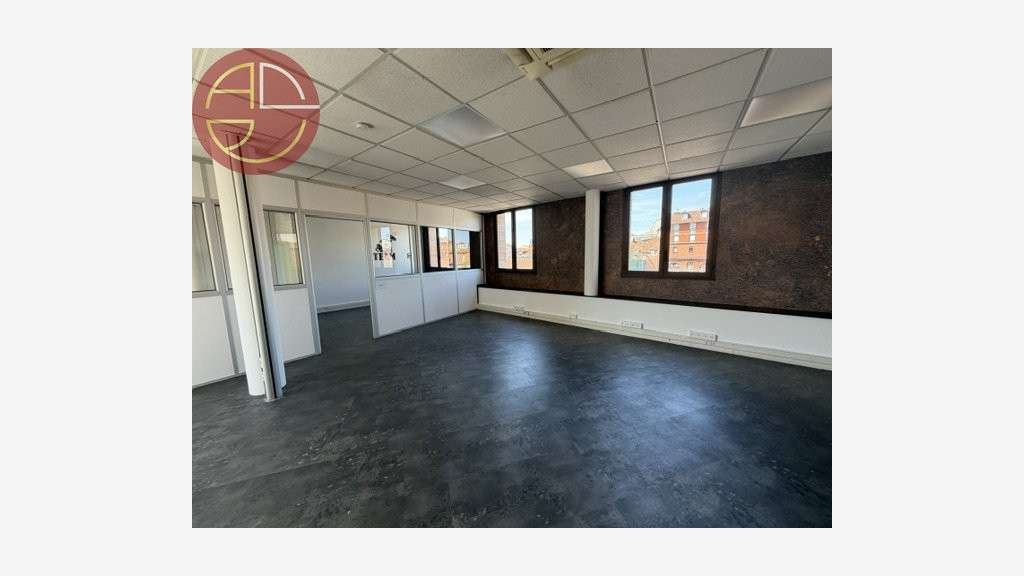 Bureaux de 249m² à louer à Toulouse Saint-Cyprien