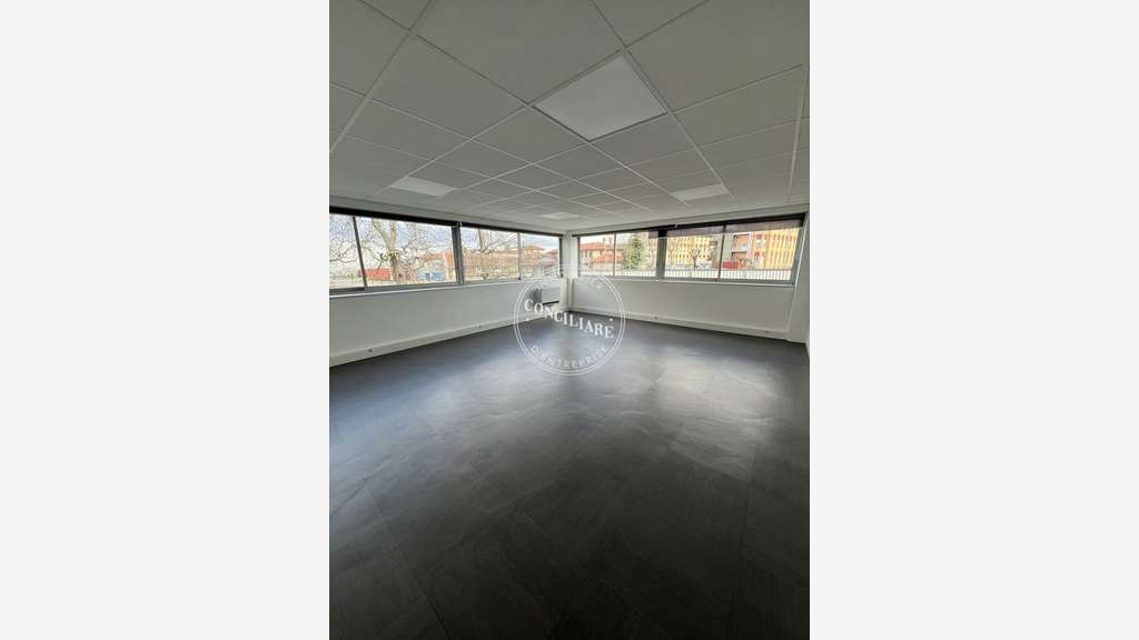 BUREAUX à louer dans le 31