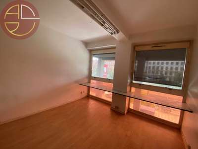 Location bureaux 39m² R+1 à Toulouse Jean Jaurès