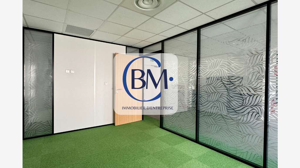 A louer bureaux 108m² avec 4 parkings à Toulouse