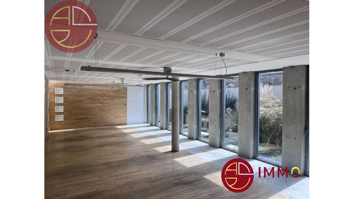 A louer bureaux 116m² à Toulouse Barriere de Paris