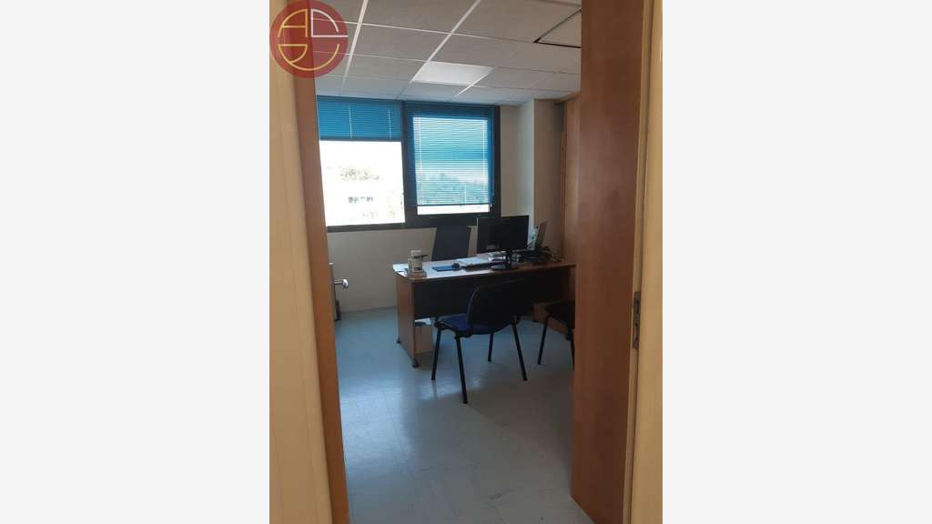 Location bureaux 260m² à Toulouse Sept Deniers