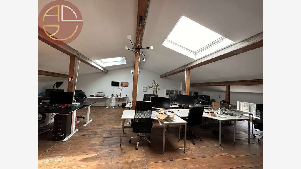 Location bureaux 340m² à Toulouse Nord Ouest