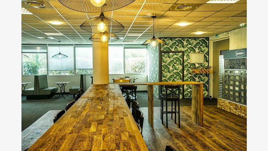 A louer bureaux 99m² R+1 Toulouse proche Oncopôle