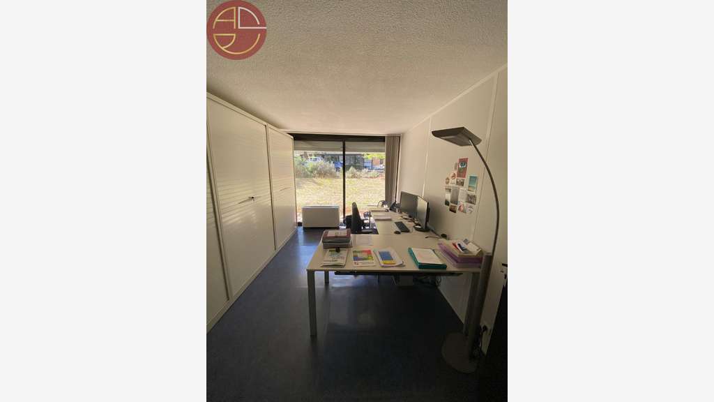 A louer bureaux 382m² à Toulouse ZI Thibaud