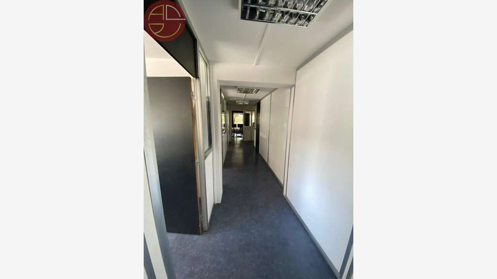A louer bureaux 382m² à Toulouse ZI Thibaud