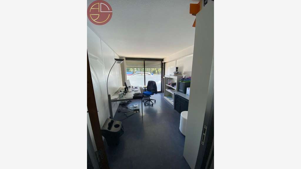 A louer bureaux 382m² à Toulouse ZI Thibaud