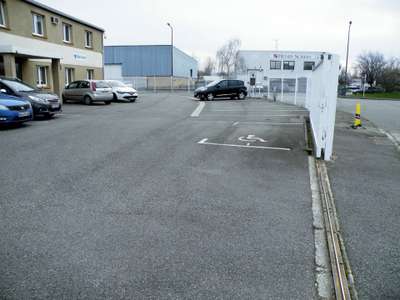 Location bureaux 140m² R+1 à Toulouse Zone Thibaud