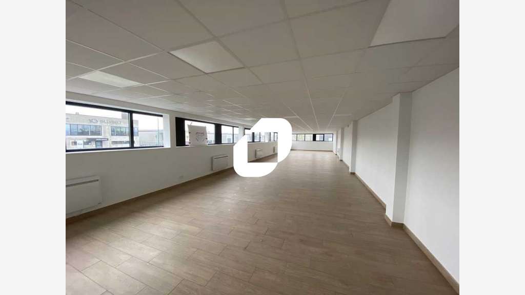 A louer Bureaux 178m² Tourcoing