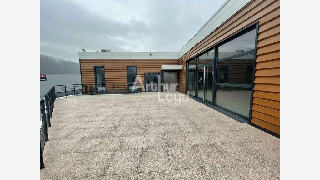 Bureaux 56m² R+1 à louer à Tournon (73460)